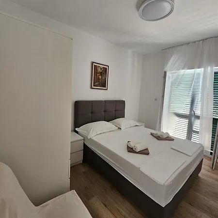 Appartement Nada Sućuraj